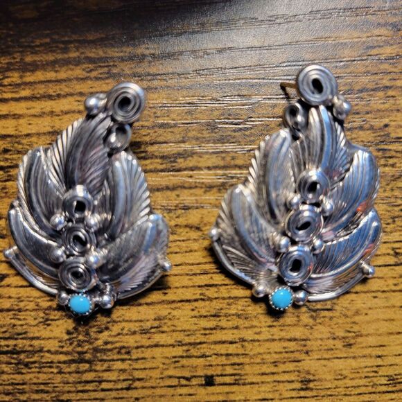 Native American Navajo Sterling Silver Turquoise Leaf Post Earrings Darrell Morg - Picture 6 of 7